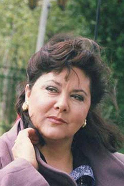 Amalia Giza - Actor Profile Photo