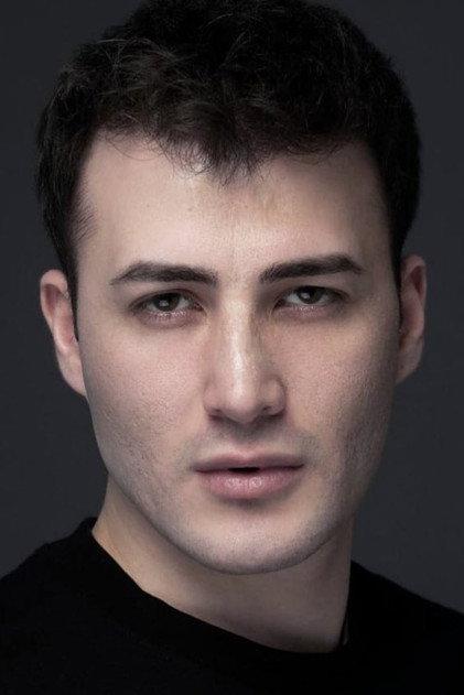 Emre Özler - Actor Profile Photo