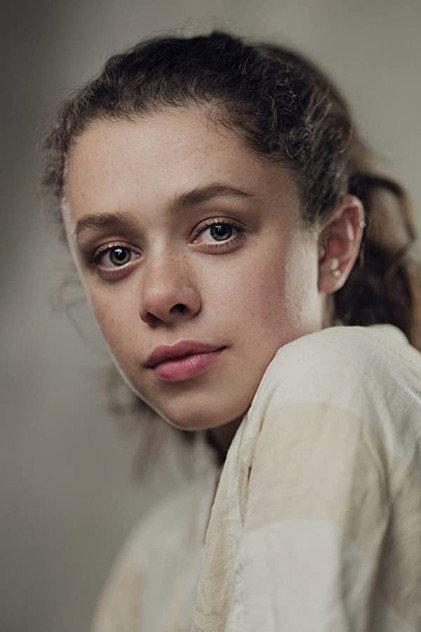 Isis Hainsworth - Actor Profile Photo