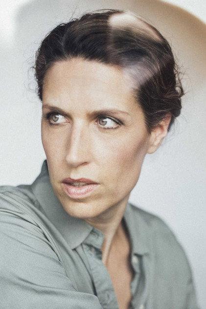 Christine Prayon - Actor Profile Photo