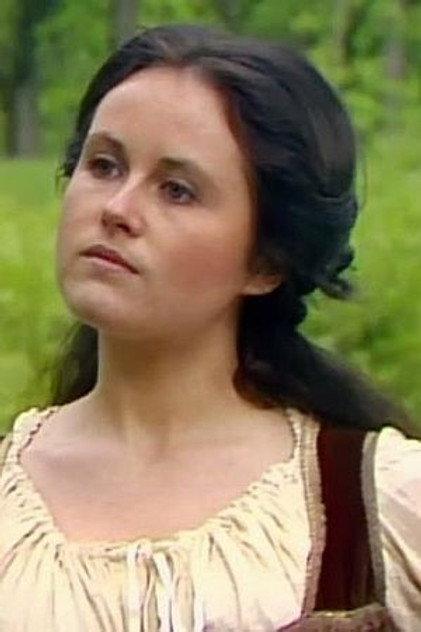 Victoria Plucknett - Actor Profile Photo