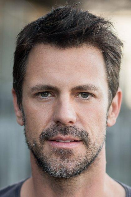 Colin Moss - Actor Profile Photo