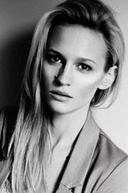 Aleksandra Klebanska - Actor Profile Photo