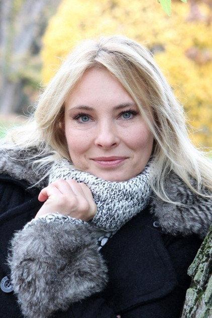 Adriana Tarábková - Actor Profile Photo