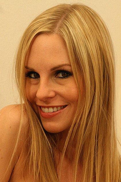 Aimee Addison - Actor Profile Photo