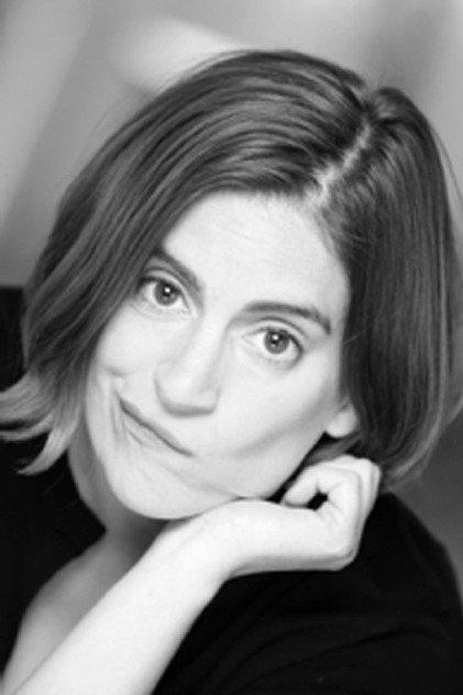 Elise Langer - Actor Profile Photo