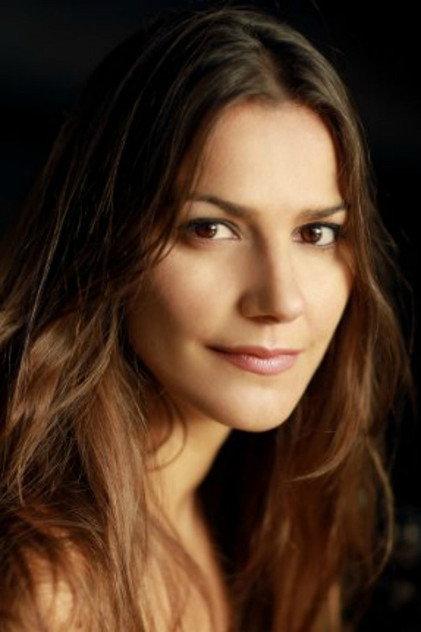 Carlotta Bosch - Actor Profile Photo