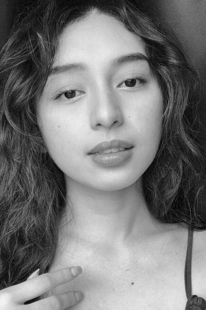 Andrea Babierra - Actor Profile Photo