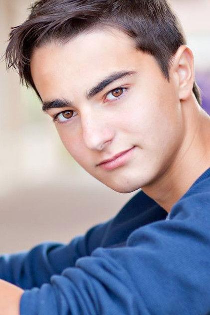 Robert Gerdisch - Actor Profile Photo