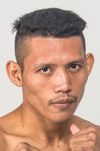 Michael Dasmarinas - Actor Profile Photo