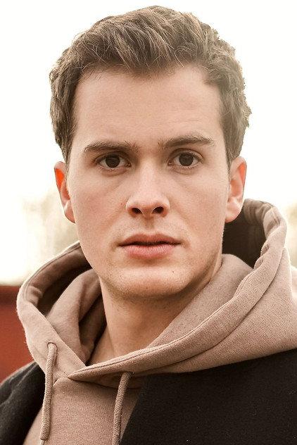 Lucas Bauer - Actor Profile Photo