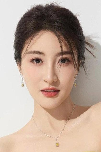 Rosina Lin - Actor Profile Photo