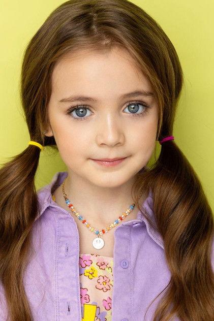 Alissa Marie Pearson - Actor Profile Photo