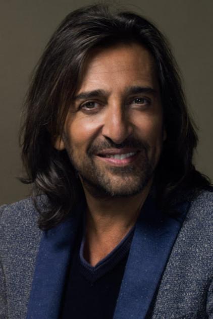 Antonio Carmona - Actor Profile Photo