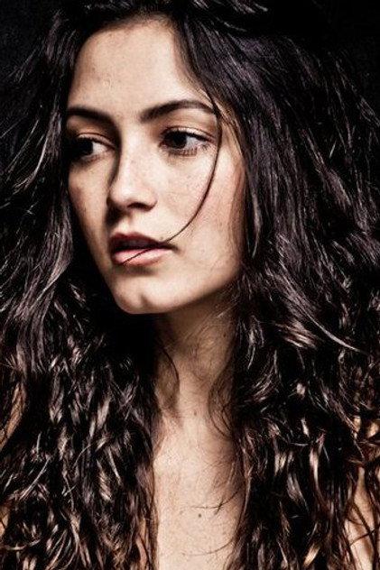 Isabelle Puntel - Actor Profile Photo