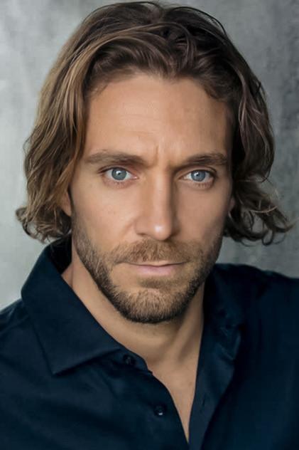 Ben Silver - Actor Profile Photo