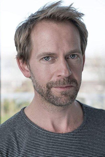 Peter Bramhill - Actor Profile Photo