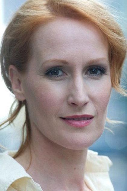 Nicole Beutler - Actor Profile Photo