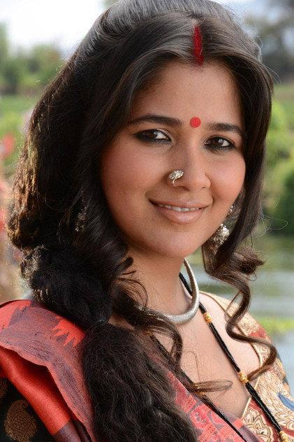 Narayani Shastri - Actor Profile Photo