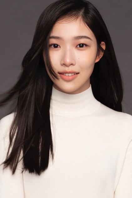 Crystal Chiang - Actor Profile Photo