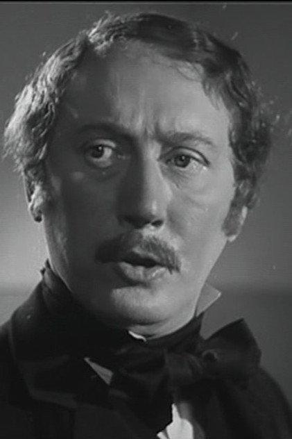 Nils Hultgren - Actor Profile Photo