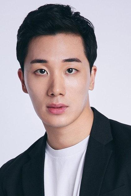 Lee Seo-jun - Actor Profile Photo