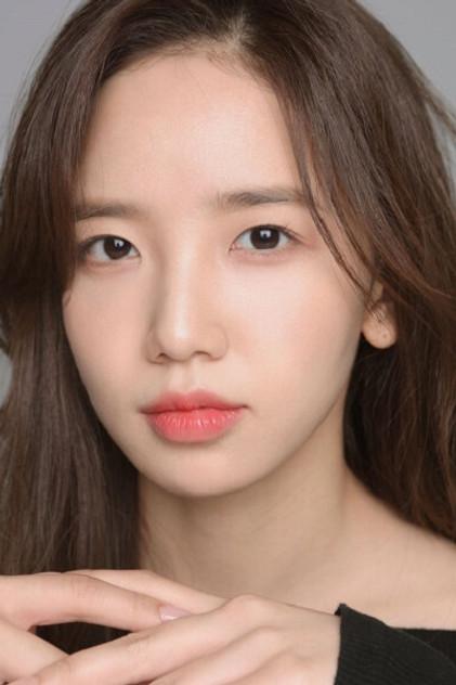 Park Ji-won - Actor Profile Photo