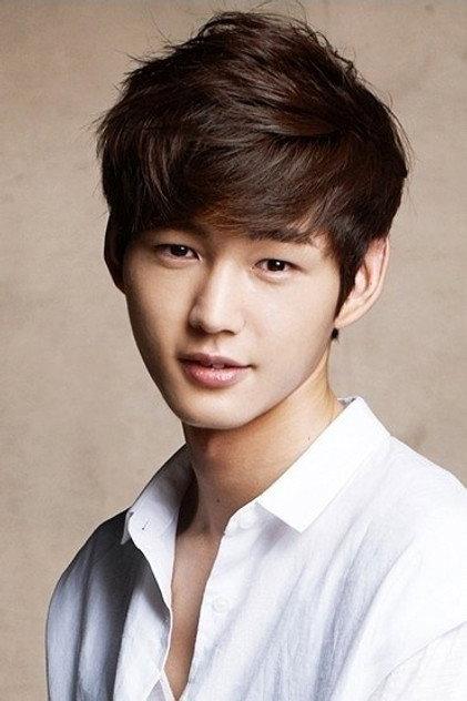 Lee Won-keun - Actor Profile Photo