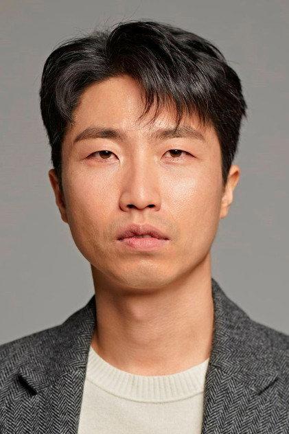 Hong Sang-pyo - Actor Profile Photo