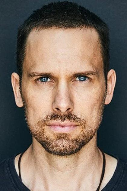 Carter MacIntyre - Actor Profile Photo