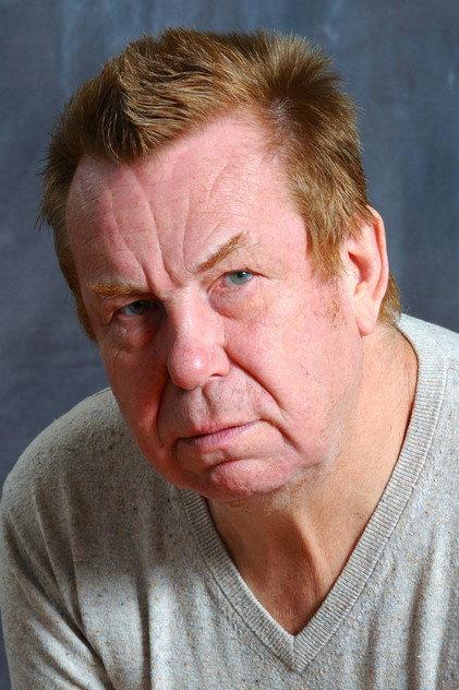 Jonty Reason - Actor Profile Photo