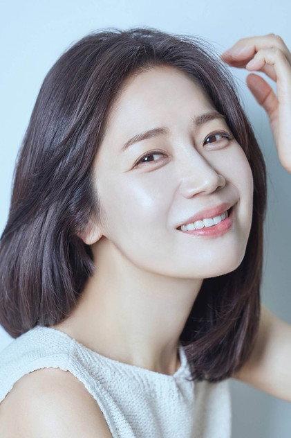 Go Gyoung-hee - Actor Profile Photo