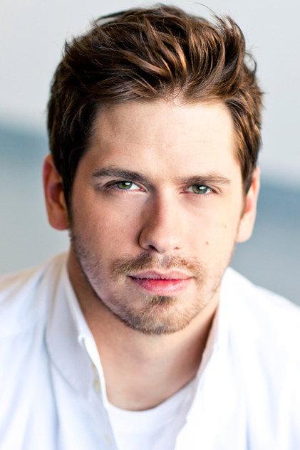 Frédérik Zacharek - Actor Profile Photo