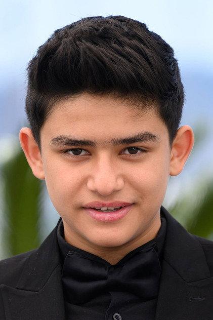 Sinan Mohebi - Actor Profile Photo