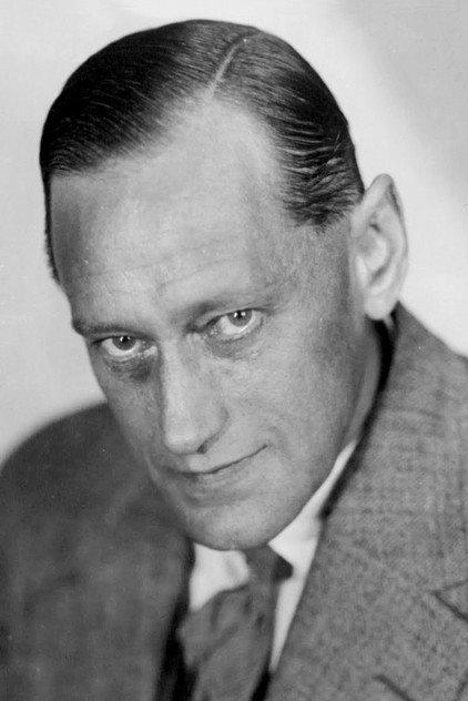 Gabriel Alw - Actor Profile Photo