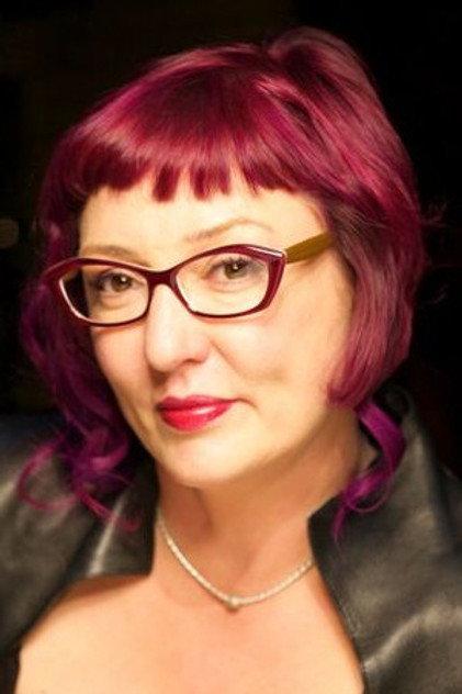 Eve Minax - Actor Profile Photo