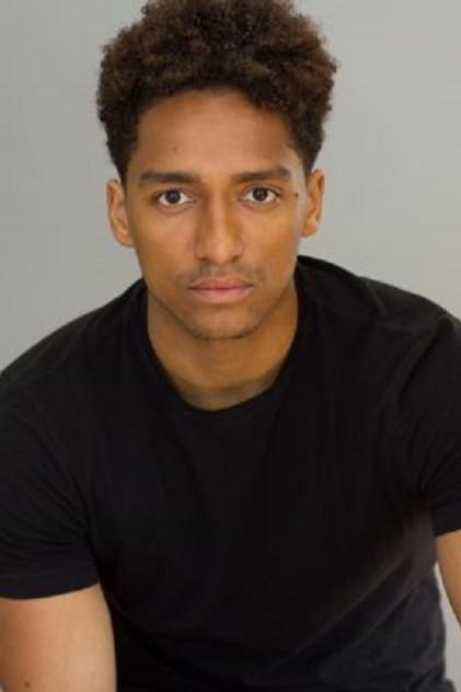Alex Sawyer - Actor Profile Photo