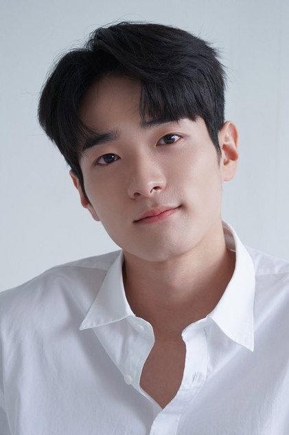 Kim Mu-seob - Actor Profile Photo