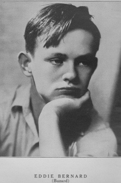 Eddie Buzard - Actor Profile Photo