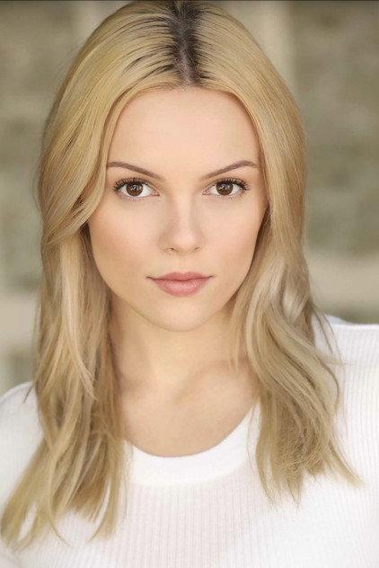 Alyssa Elle Steinacker - Actor Profile Photo