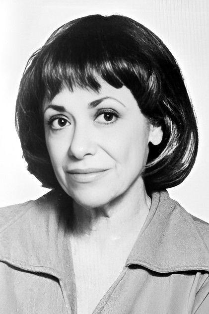 Naomi Stevens - Actor Profile Photo