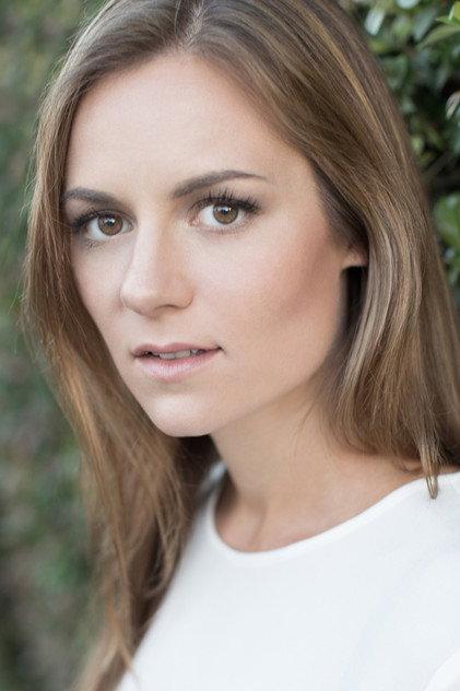 Hanna Oldenburg - Actor Profile Photo