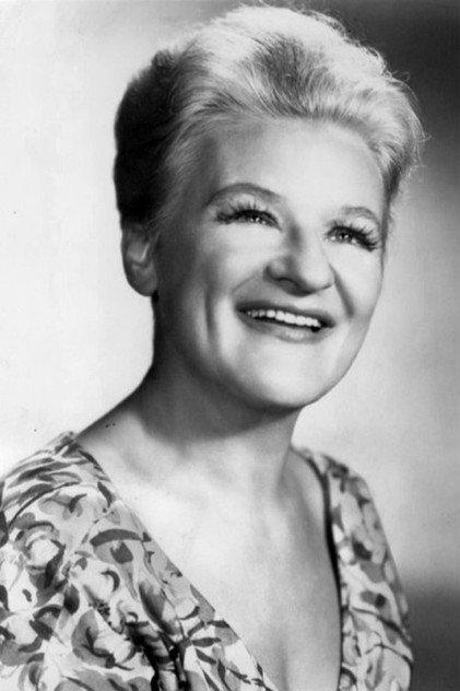 Anna Russell - Actor Profile Photo