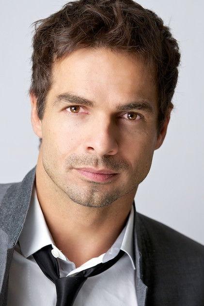 Yves Bright - Actor Profile Photo