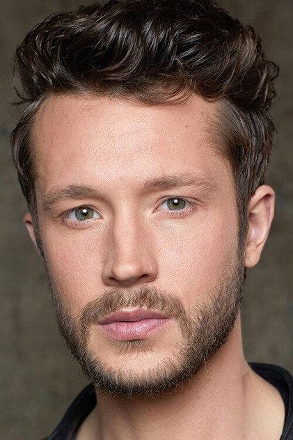 Nick Roux - Actor Profile Photo