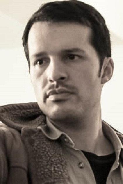 Dominik Starck - Actor Profile Photo