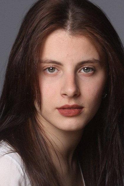Manuela Menéndez - Actor Profile Photo
