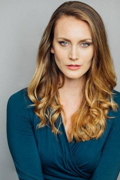 Stefanie Estes - Actor Profile Photo