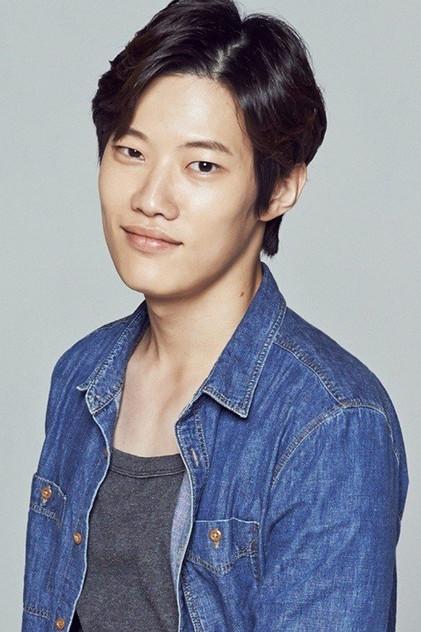 Shin Ju-hwan - Actor Profile Photo