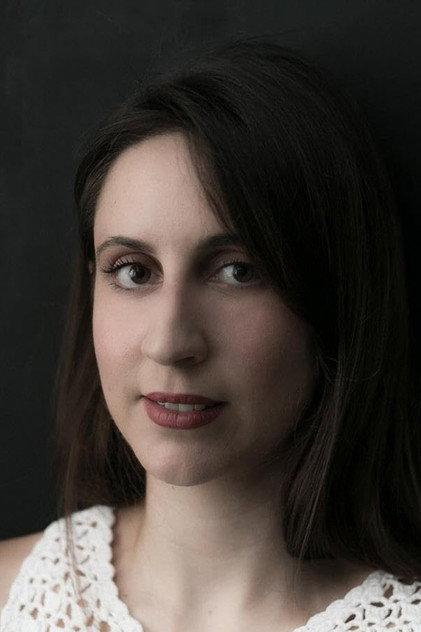 Electra Sarri - Actor Profile Photo